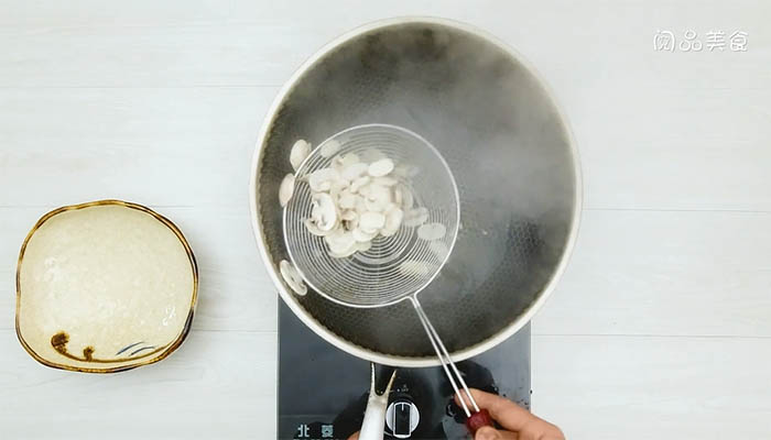 口蘑土豆片做法步骤：10