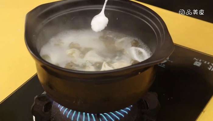 银鱼鲜肉汤饺做法步骤：10