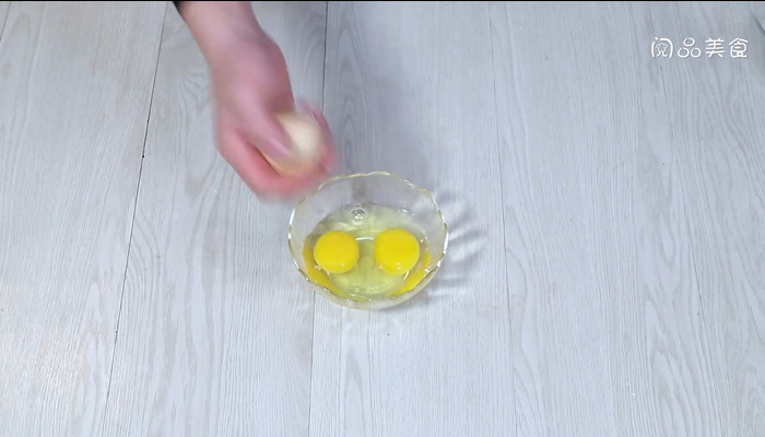 粉皮炒鸡蛋做法步骤：7